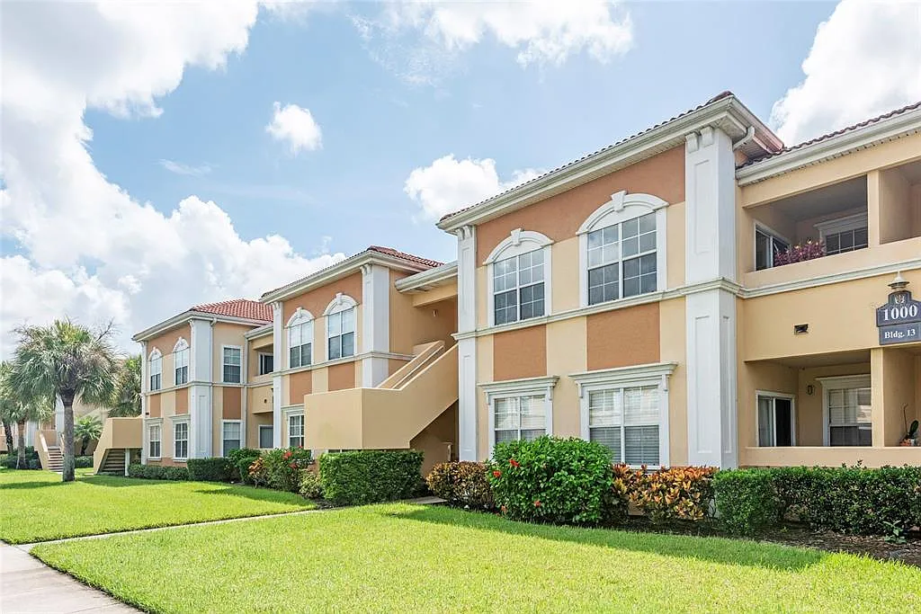 Building Photo - 1195 Villagio Cir #102