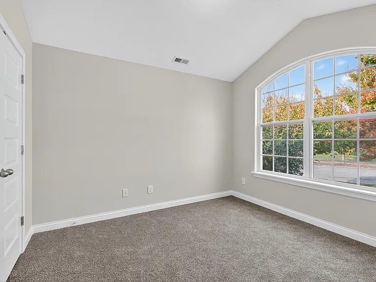 196 Old Woolen Mill Ln — Photo 18