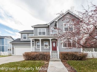 1413 Canal Dr, Windsor, CO 80550