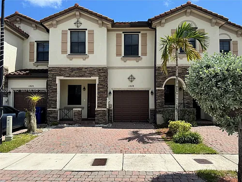 11424 SW 252nd St Photo 1