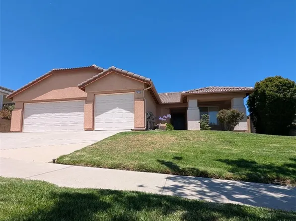 3572 Lehigh Cir, Corona, CA 92881