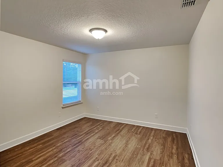 405 Crestrun Loop — Photo 21