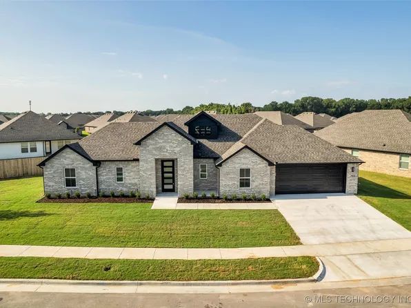 7410 E 155th St S, Bixby, OK 74008