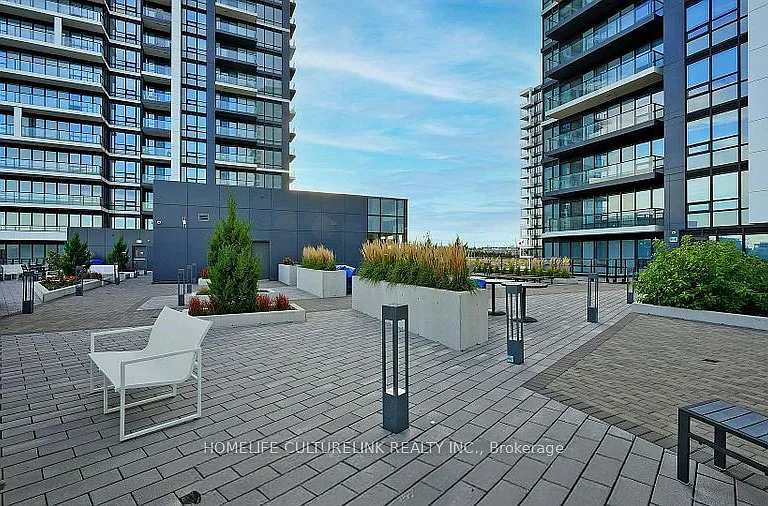 38 Water Walk Dr #321 — Photo 32