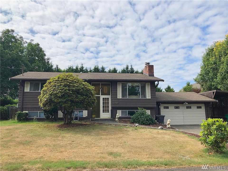 1st image of 2315 Holly Ln SE