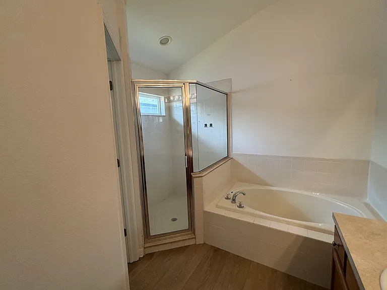 15820 Cedar Elm Ter — Photo 22