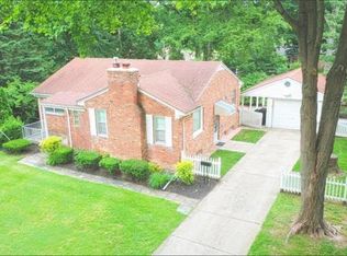 16630 Macarthur St, Redford, MI 48240