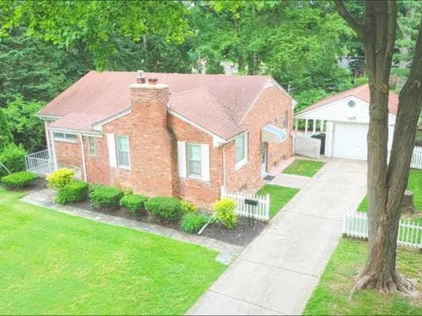 16630 Macarthur St, Redford, MI 48240