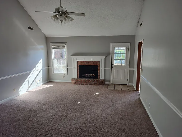 1450 Morris Way Dr — Photo 6