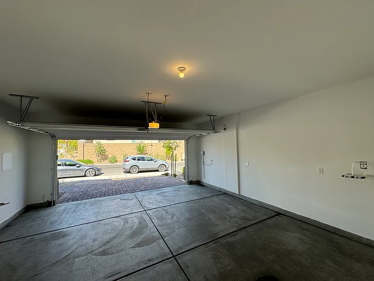 8564 Luse St — Photo 15