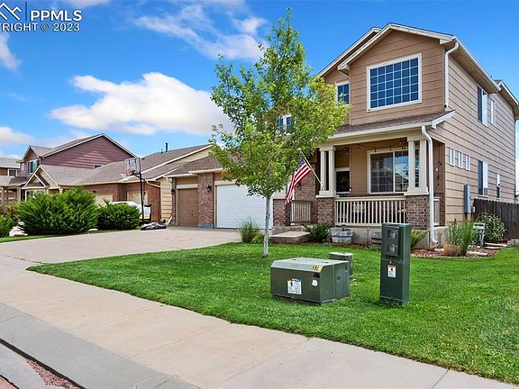 3rd image of 2085 Bucolo Ave