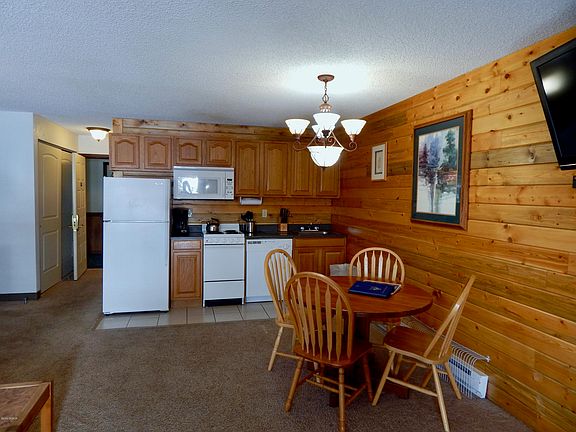 3rd image of 62927 Us Highway 40/doors #116&118-11