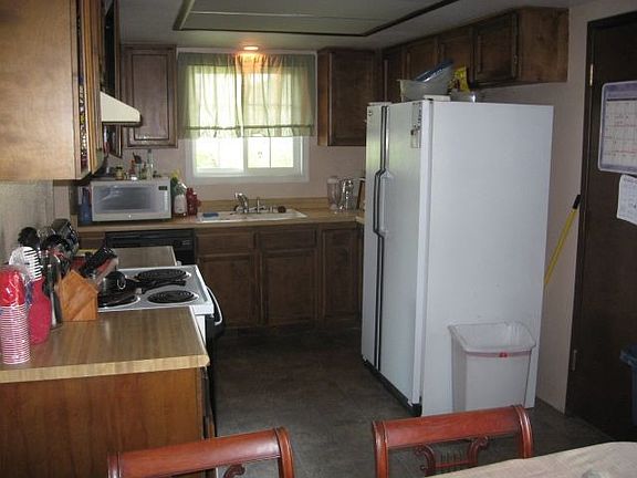 4th image of 3118 Circlewood Dr