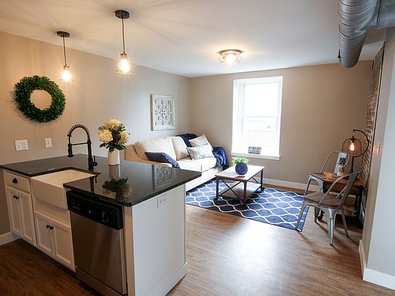 5th image of 221 N 2nd St APT 204