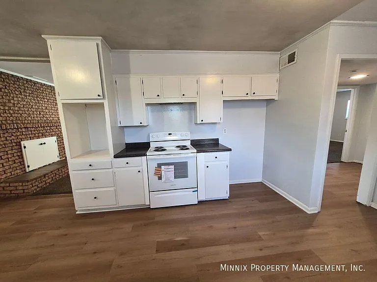 4226 SW 2nd Ave #6 — Photo 8