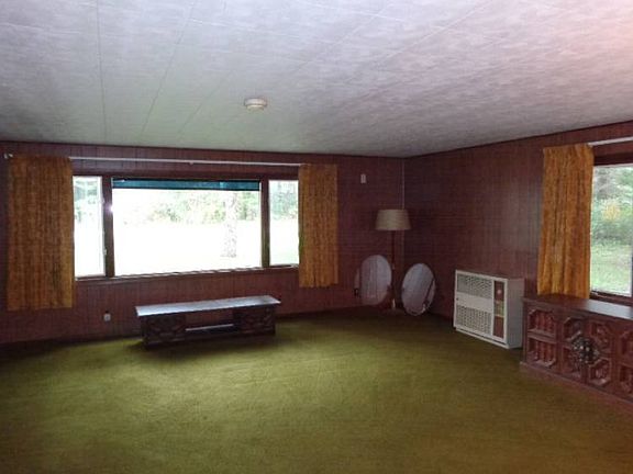 Spacious living room.