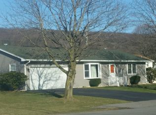21 1st Ave, Muncy, PA 17756