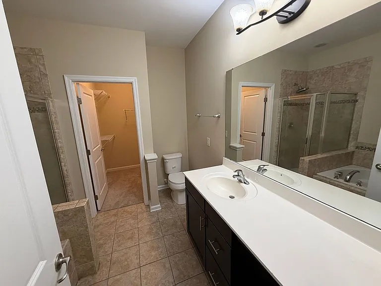 2 Fairchild Way — Photo 10