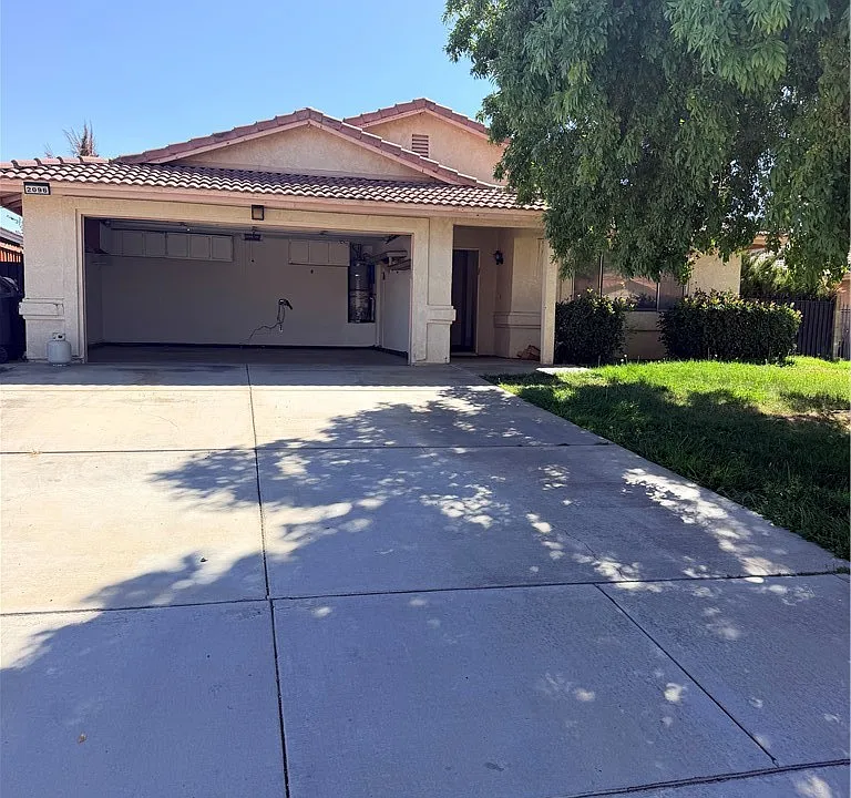 2096 Natalie Dr