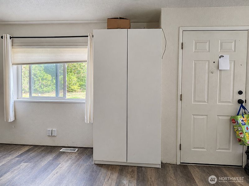 3rd image of 29708 7th Avenue E