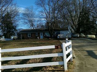 199 W Cleve St, Mount Airy, NC 27030