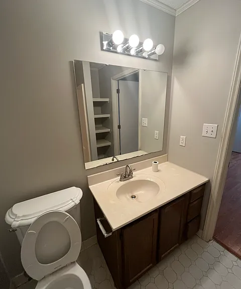 1810 Catawba St — Photo 18