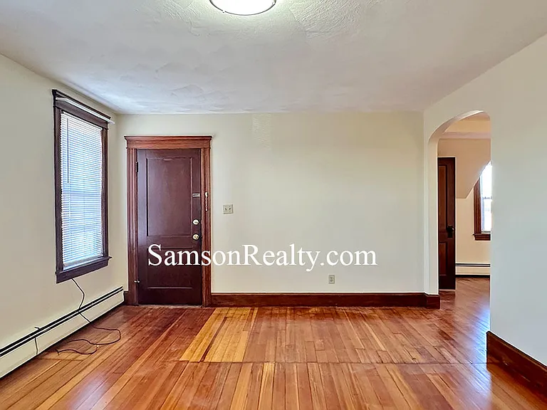 610 Pawtucket Ave #3 — Photo 4