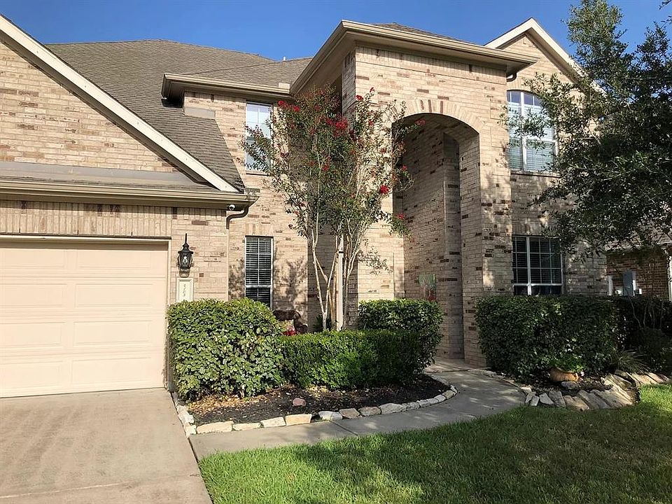1st image of 4108 Parkview Terrace Ln