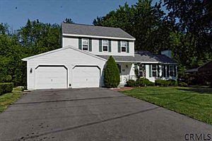 1st image of 14 Veeder Dr