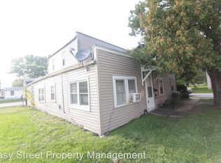 900 42nd Ave APT 2, Rock Island, IL