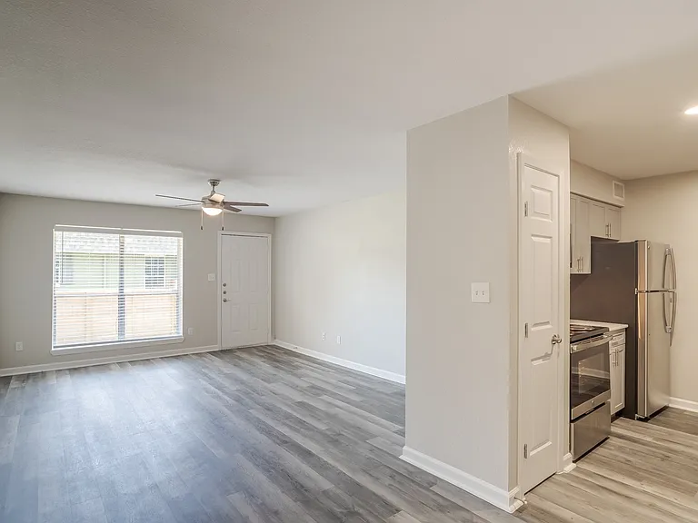 Villages at Parktown Apartment Homes — Photo 17