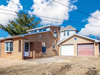 2011 E Longshore Pl, Peoria Heights, IL, 61616