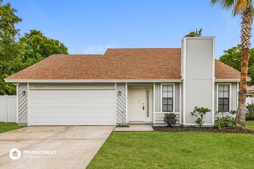 1st image of 3029 Hampstead Dr