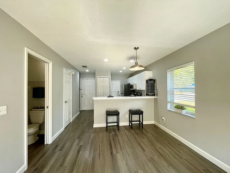 Village Park Townhomes | 2 & 3 Bedroom Apartments in Lady Lake, FL — Photo 27