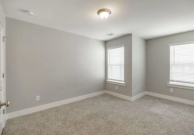 38 Auburn Woods Dr — Photo 5