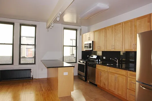 Rented by Corcoran | media 10