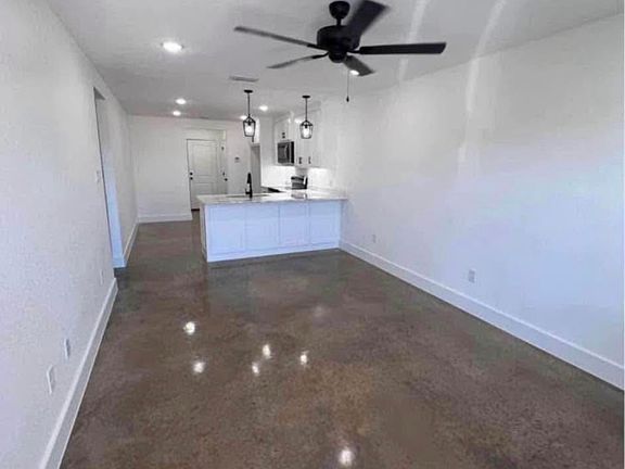 4th image of 483 County Road 1147 N #3