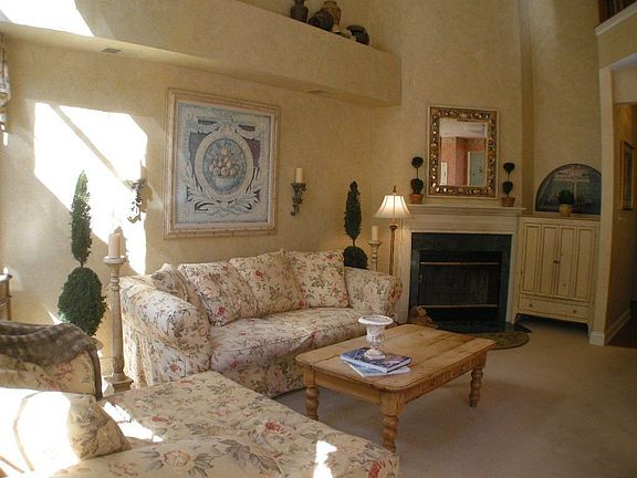 FamilyRoom