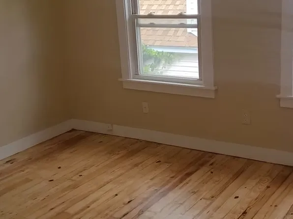 267 View St Floor 3, New Haven, CT 06511