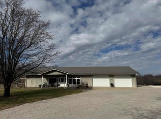 2109 N Carithers Rd, Princeton, IN 47670