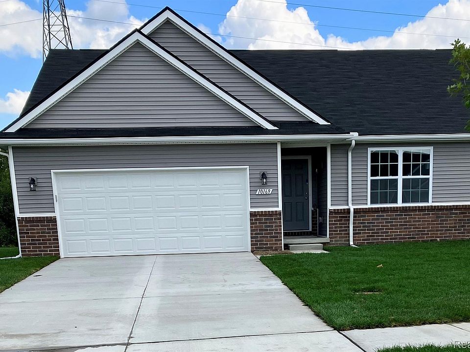 1st image of 10169 Swan Lake Cir #34