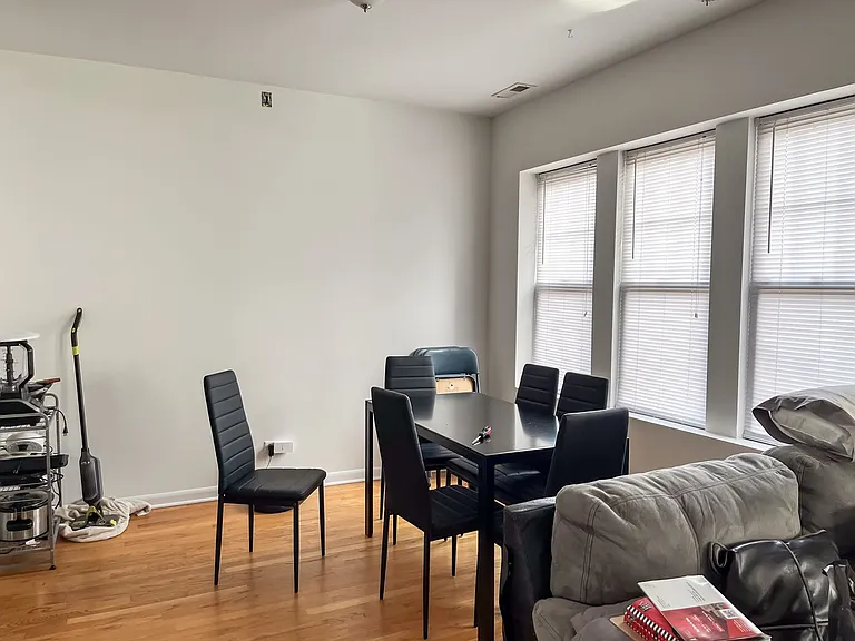 2502 W Catalpa Ave #3 — Photo 7