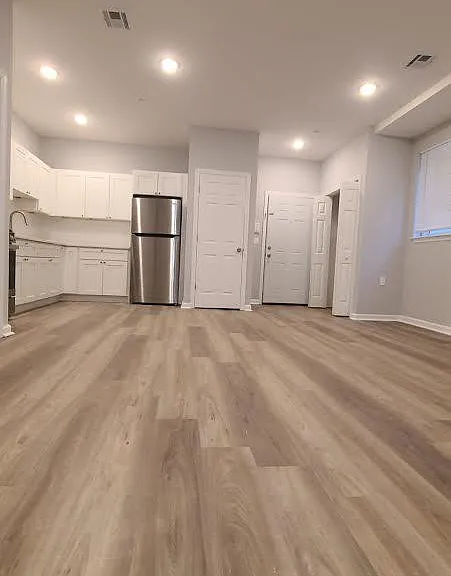 22 Godwin Ave — Photo 13