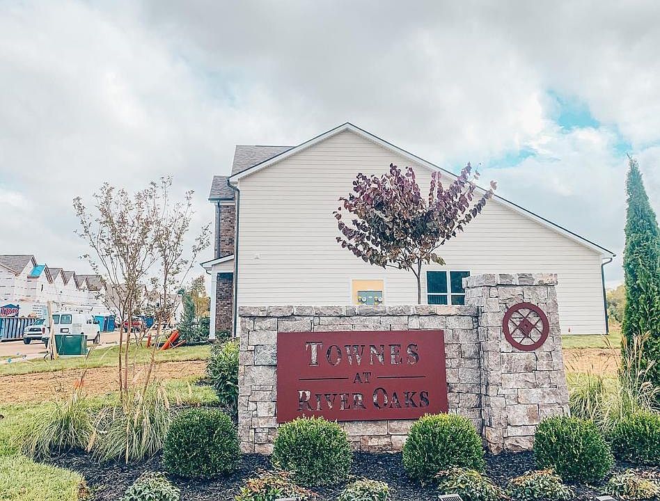Neighborhood entrance