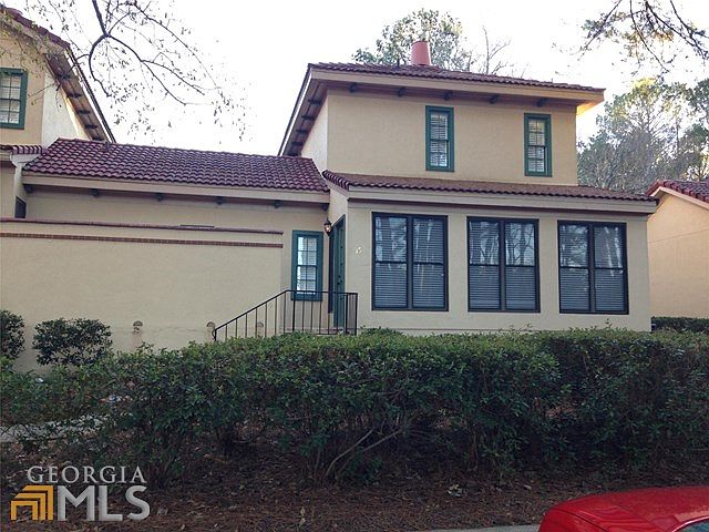 1st image of 1444 Club Dr