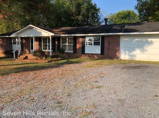 7 Johns Dr NE, Rome, GA 30165