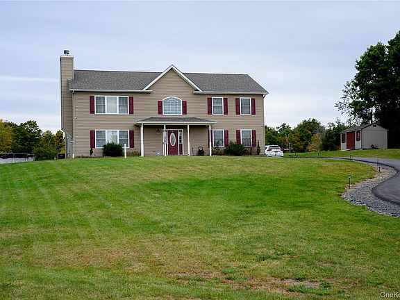 2nd image of 6 Beverly Road