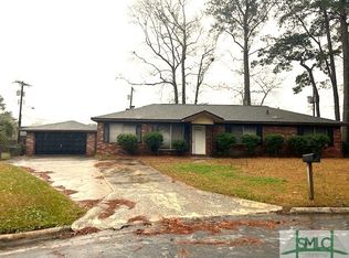 10 Winoca Dr, Garden City, GA 31408