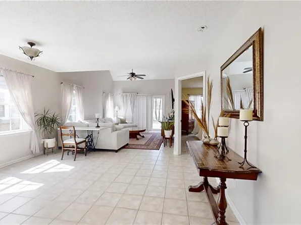 1015 Winged Foot Ct #A, Chesapeake, VA 23320