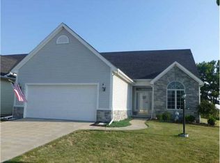 2290 Falling Waters Ln, Perrysburg, OH